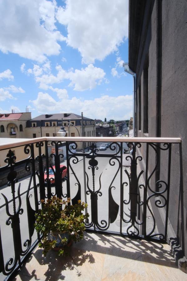 Hotel Toon 55 Gyumri Exterior foto